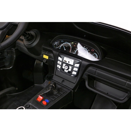 autko na akumulator  A021B